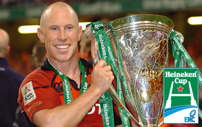 Peter Stringer celebrates with the Heineken Cup